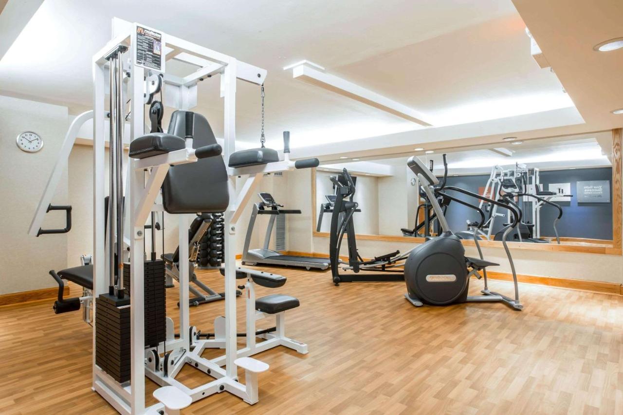 Comfort Suites South Burlington Near University Екстериор снимка