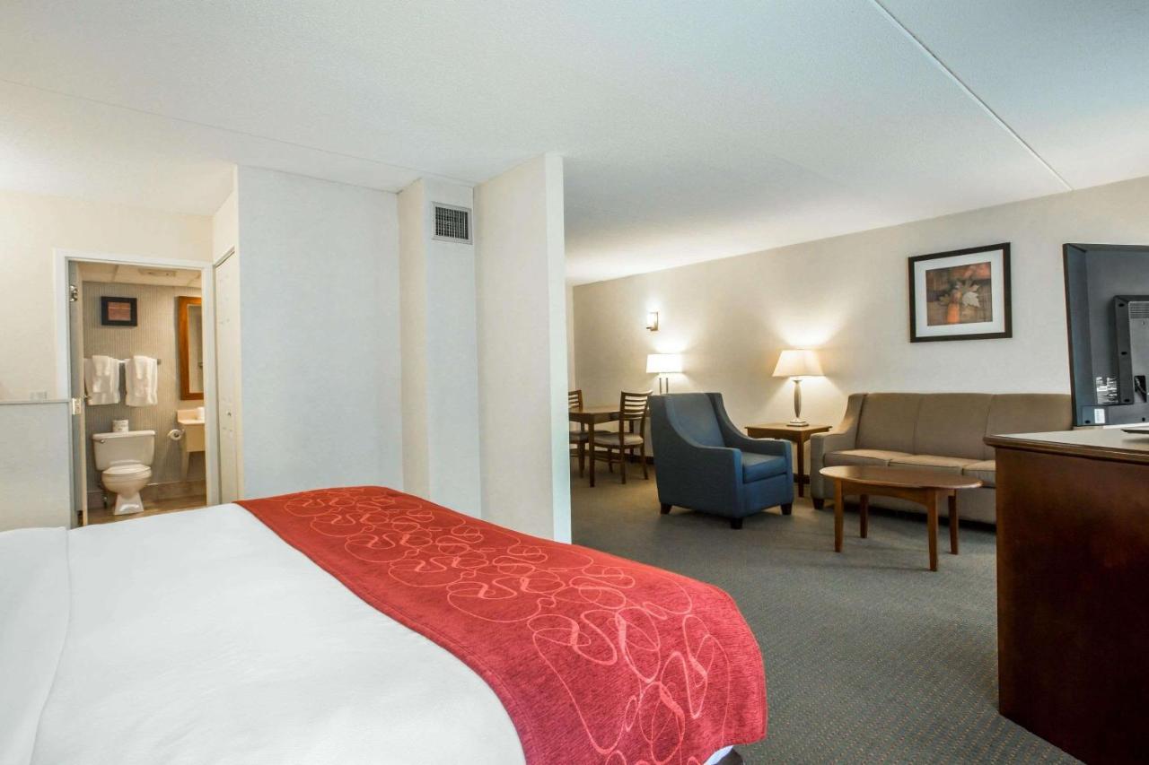 Comfort Suites South Burlington Near University Екстериор снимка