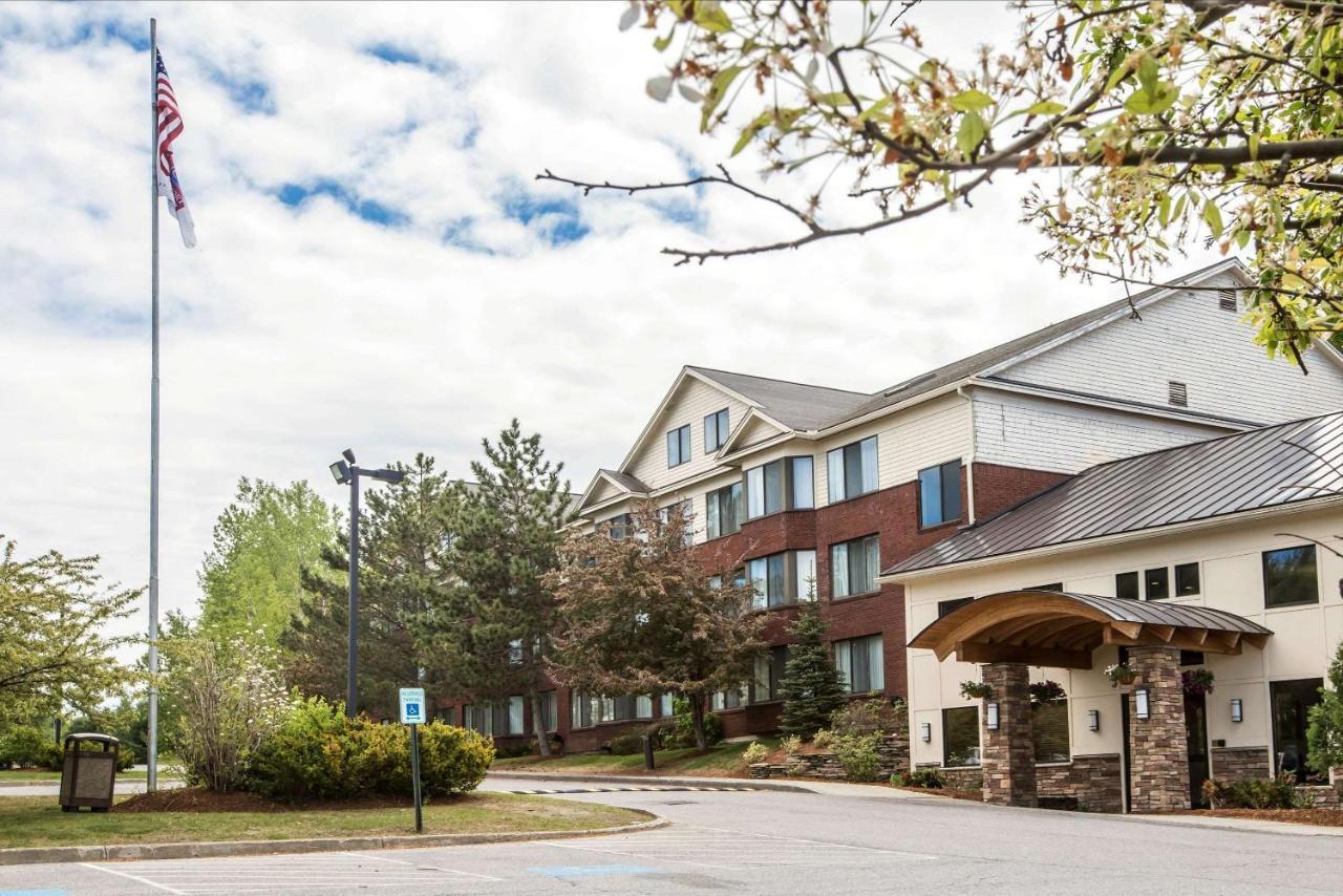 Comfort Suites South Burlington Near University Екстериор снимка