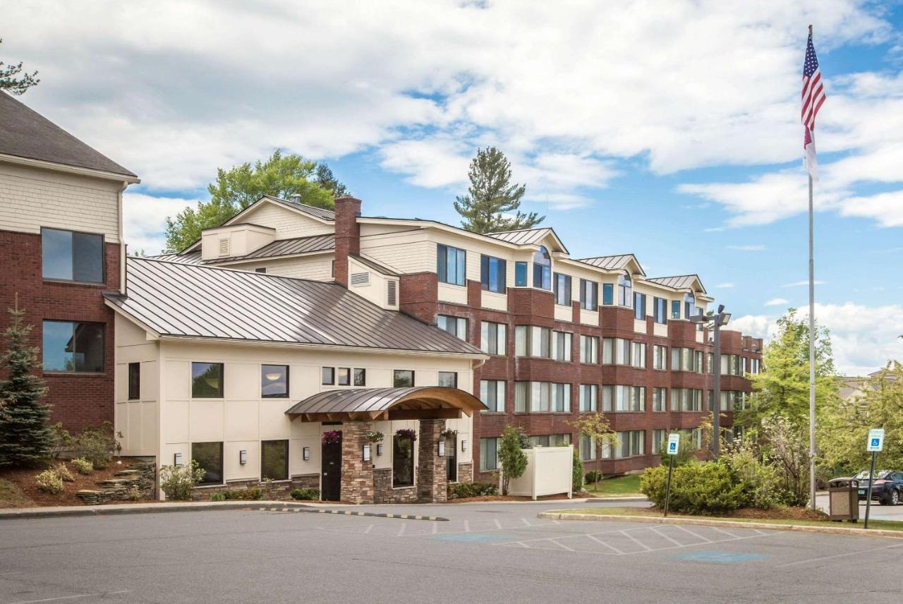 Comfort Suites South Burlington Near University Екстериор снимка