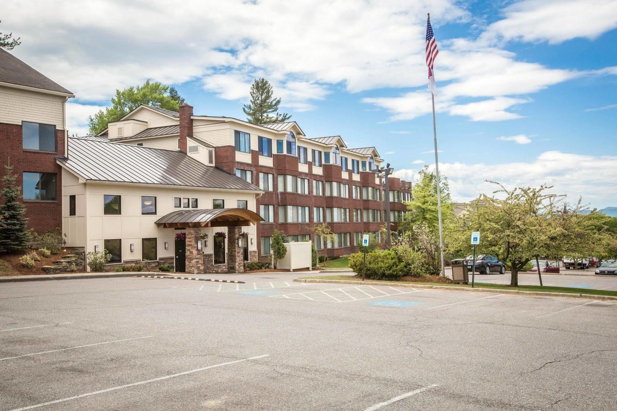 Comfort Suites South Burlington Near University Екстериор снимка